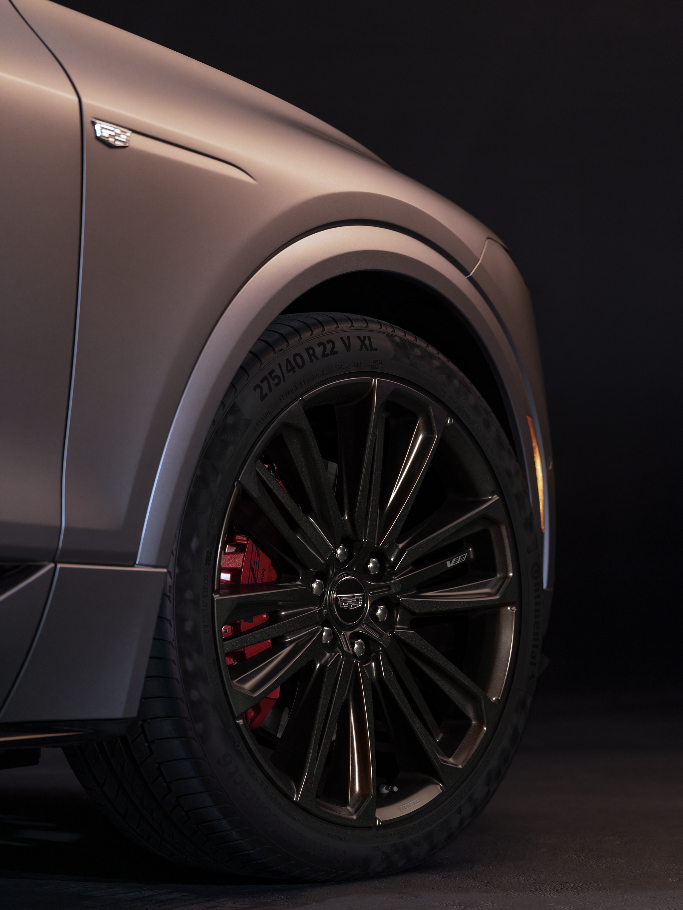 Continental Equips Cadillac's Electric SUV LYRIQ-V From the Factory ...