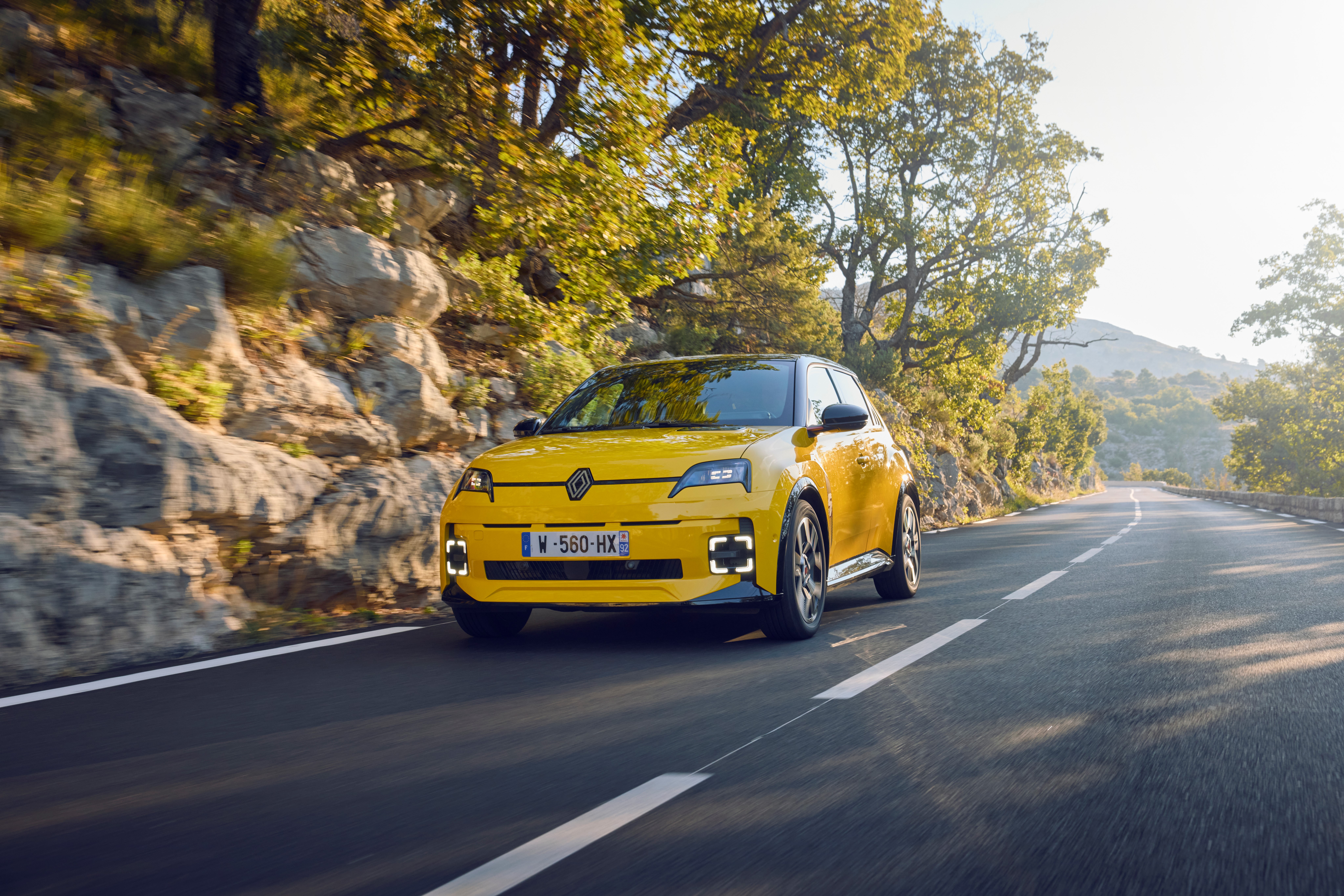 Renault's New R5 on Tires from Continental - Continental AG