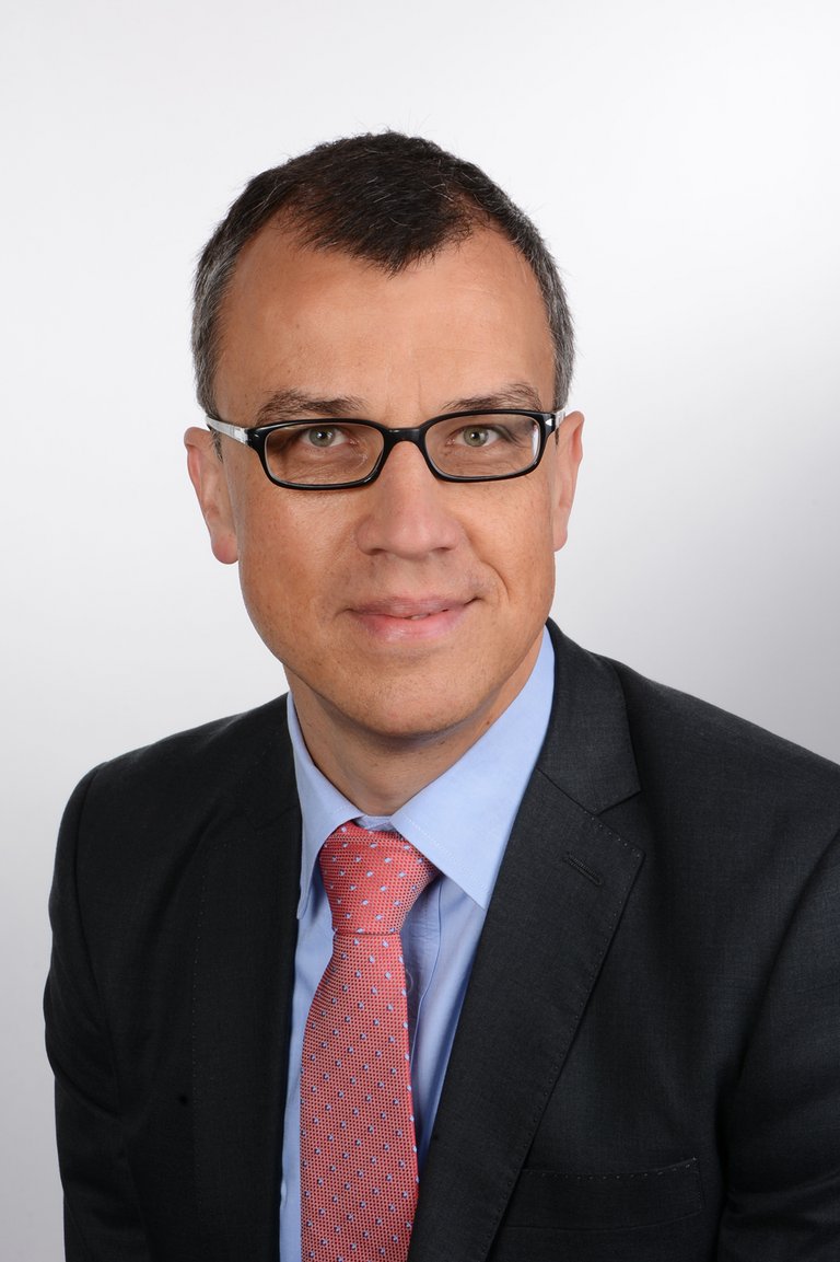 Dr. Erhard Barho