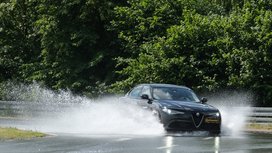 Increased Safety Thanks to Anticipatory Technology: The Continental eHorizon and PreviewESC Systems