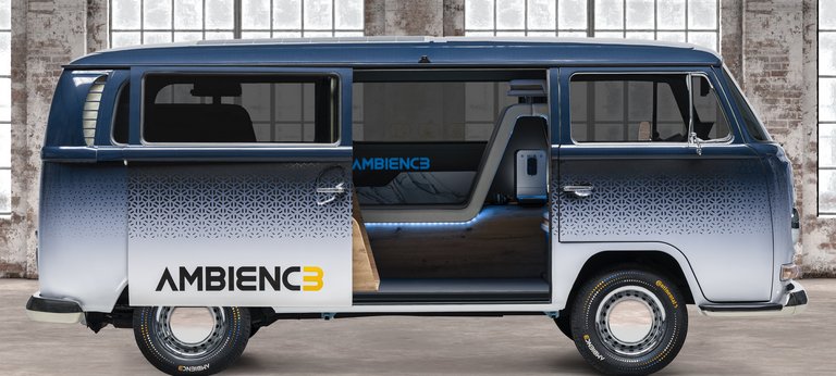 Retro meets future: the AMBIENC3 concept car, based on the T2 Bus, combines key mobility trends.