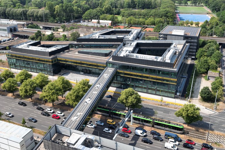 Continental Headquarter - Continental AG