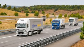 Continental und Knorr-Bremse verkünden Partnerschaft für hochautomatisiertes Fahren von Nutzfahrzeugen