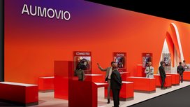 Unternehmensbereich Automotive stellt sich mit Technologien für Zukunft der Mobilität als AUMOVIO vor