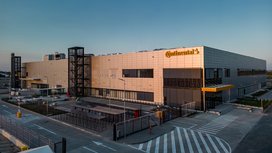 Megafabrica Automotive a Continental din Timișoara a produs afișajul de bord multidisplay numărul 1.000.000