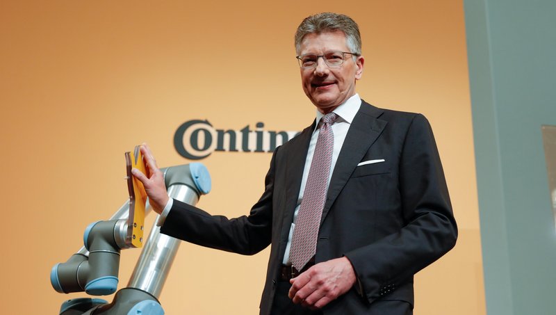 Dr. Elmar Degenhart