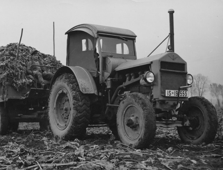 1928