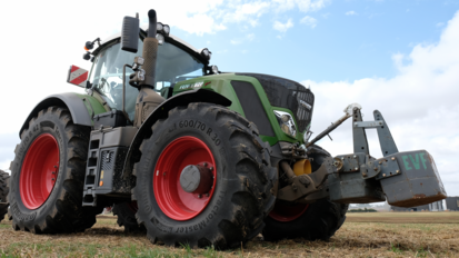 Ausgezeichnet: Continental Landwirtschaftsreifen VF TractorMaster Hybrid erhält DLG-Prüfzeichen