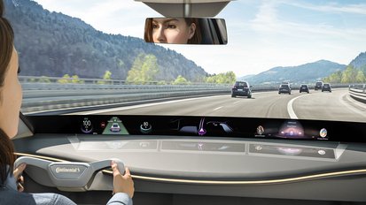 Continental Head-up Display Across Entire Windshield Enables New Cockpit Design