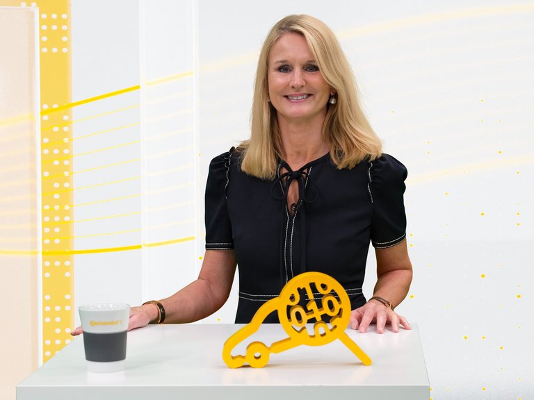 Dr. Ariane Reinhart