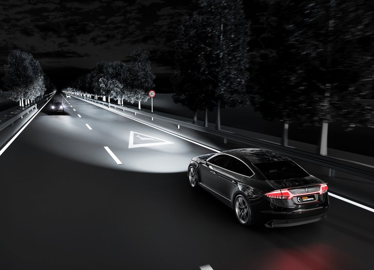 OSRAM Continental presents smart digital HD Headlamp System