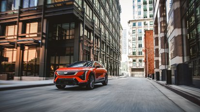 Elektro-SUV Cadillac OPTIQ und Chevrolet Equinox EV laufen ab Werk auf Continenal CrossContact RX