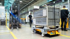 Continental erhöht Effizienz durch mobile, autonome Transportroboter aus eigener Produktion