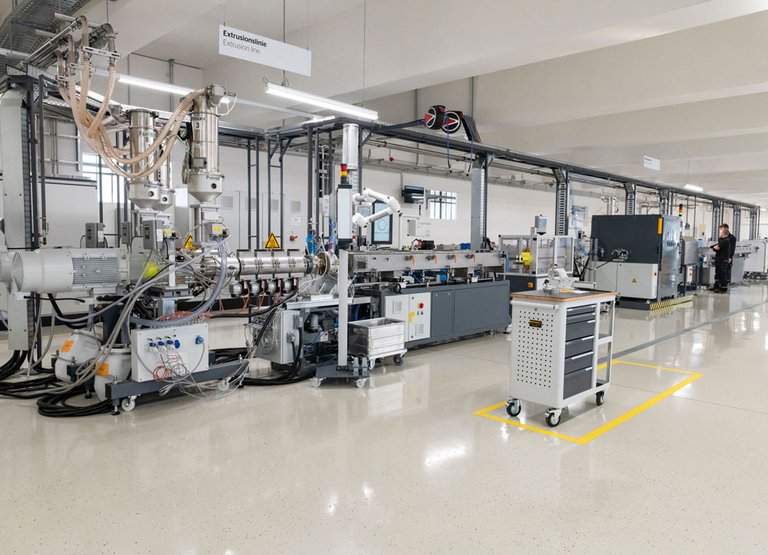 Continental_PP_TechCenterHH_02