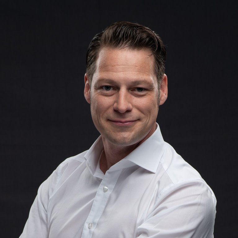 Dr. Dirk Abendroth