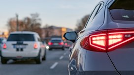 Für weniger Emissionen im Stadtverkehr: Zwei von fünf Autofahrern in Deutschland würden Fahrstil nicht ändern