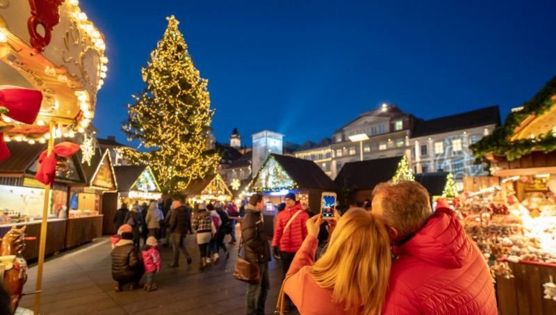 Vánoční trhy mají osobité kouzlo. Právě proto jsou populární nejen v německy mluvících zemích, ale i po celém světě.