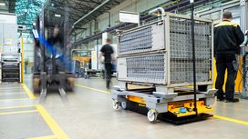 Industria 4.0: Compania Continental, mai eficientă cu ajutorul roboților autonomi de transport din producție proprie