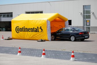 Independently perform parking