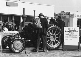 Ackerluft-Bulldog mit Continental-Reifen  1939
