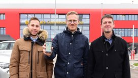 Neu am Parkplatz der Continental Arena: Bezahlen per Smartphone